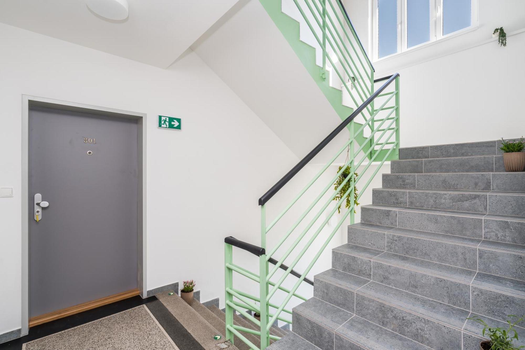 Hradec KrálovéPerla Hradce 301アパートメント エクステリア 写真